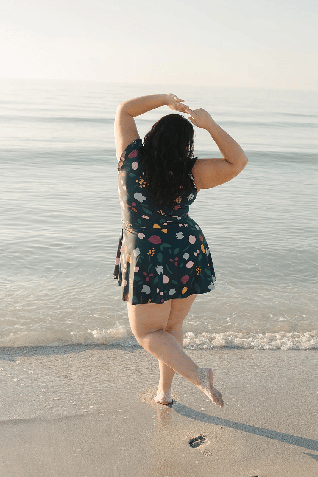 Amélie™ | Maillot une-pièce à volants avec soutien intégré – conçu pour ton corps, tel qu’il est