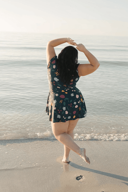 Amélie™ | Maillot une-pièce à volants avec soutien intégré – conçu pour ton corps, tel qu’il est