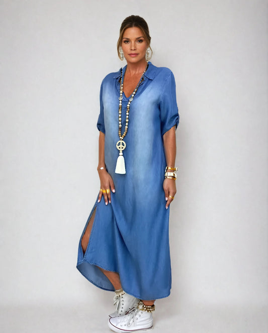 Renée™ | Robe longue en denim léger avec fente latérale