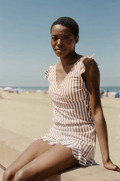 Amélie™ | Maillot une-pièce à volants avec soutien intégré – conçu pour ton corps, tel qu’il est