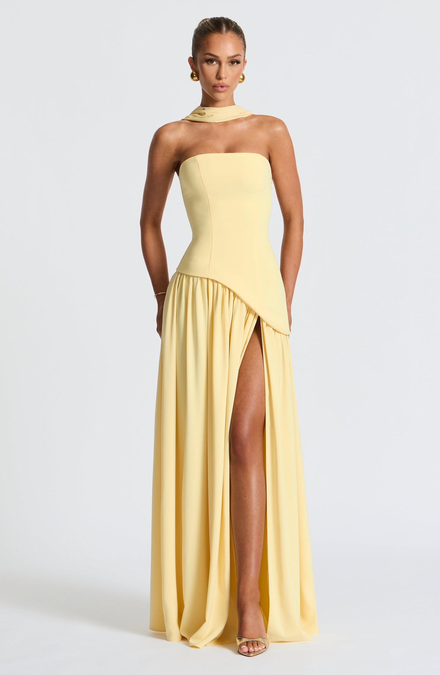 Théa™ | Robe maxi élégante et audacieuse