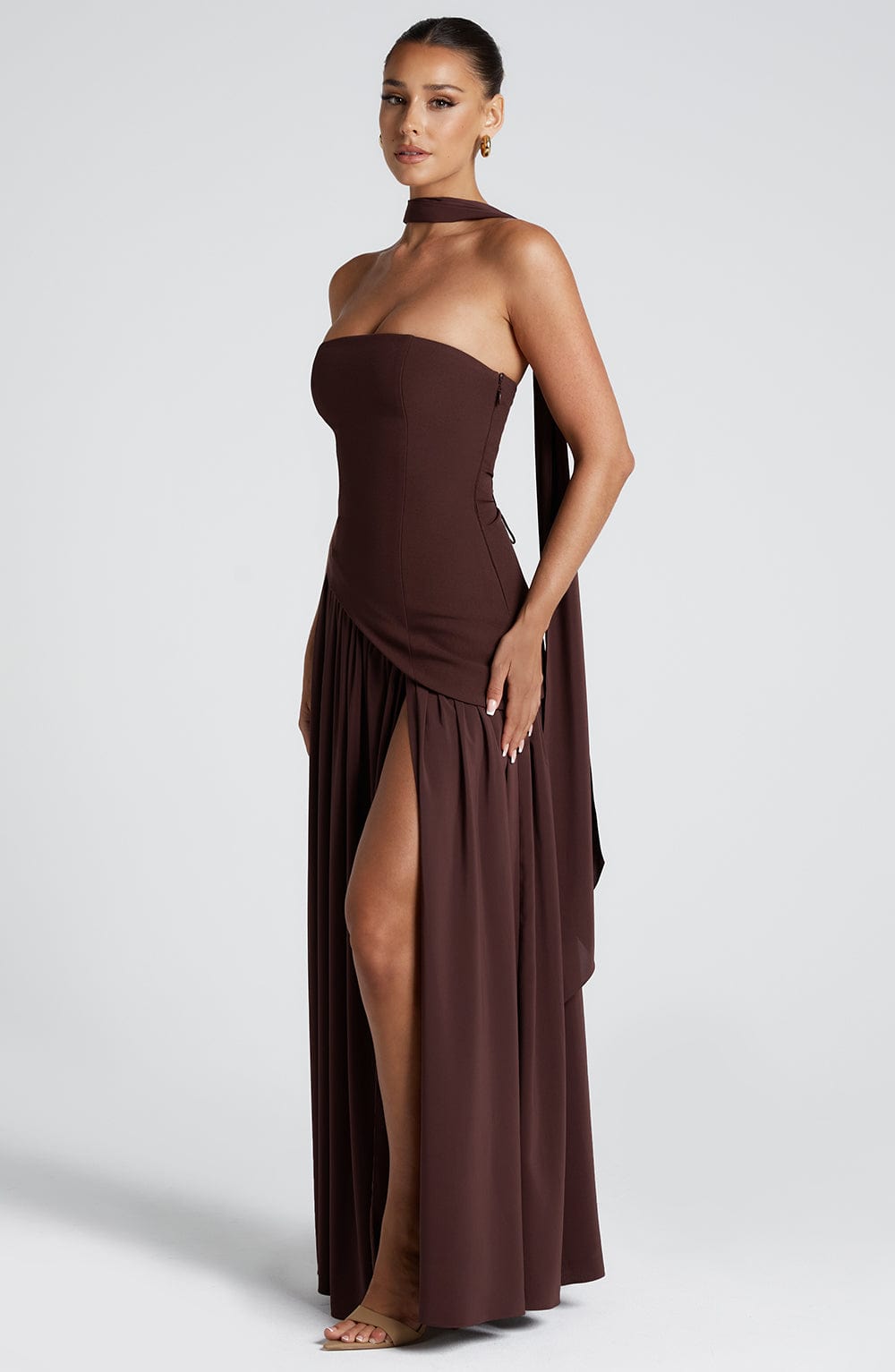 Théa™ | Robe maxi élégante et audacieuse