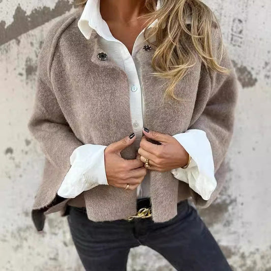 Wendy™ – Veste courte aux manches évasées élégantes